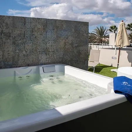 Alhambra Boutique Apartmanhotel Playa del Inglés