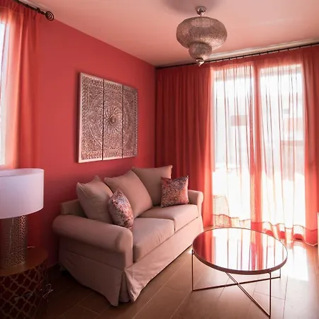 Alhambra Boutique Апарт-отель Плайя-дель-Инглес