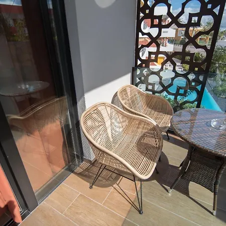Alhambra Boutique 3*