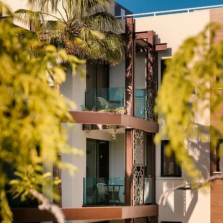 Alhambra Boutique Aparthotel